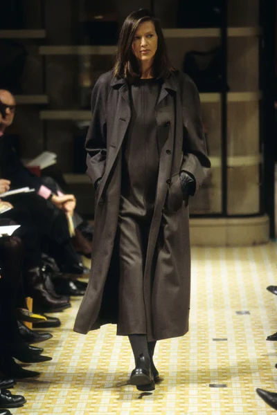 Look 5
